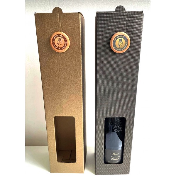 Kartonik z otworem Wielokorek Iras Bo - z logo